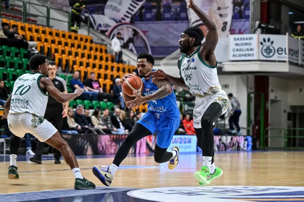 fiba europe cup dinamo bds sassari 72 aliaga petkimspor 76 d36a91f48639 |