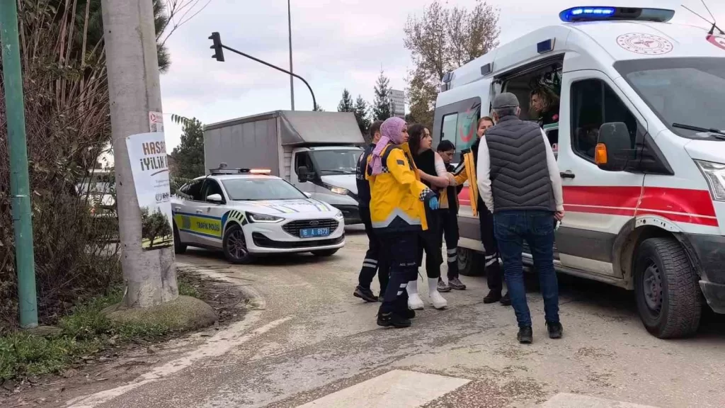 isik ihlali kaza getirdi 2 yarali 04a5d1a834cc |