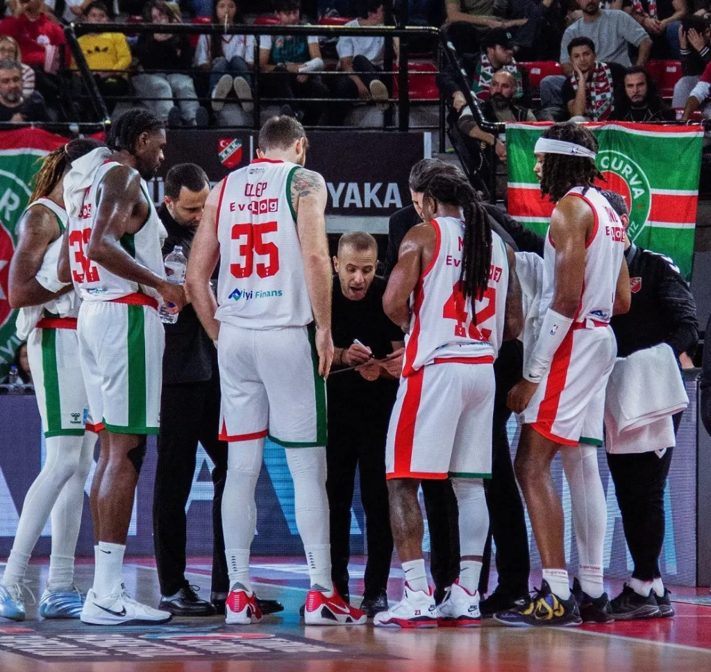 karsiyaka basketbol haftayi son sirada tamamladi 3a4eb749bcb8 |