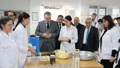 kaymakam odabas meslek lisesindeki uretim alanlarini inceledi 2e626aec1384 |