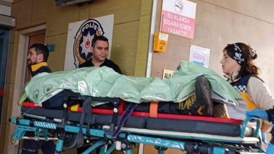 kaza sonrasi otomobilde bayilan surucu donmak uzereyken bulundu abb01645b7c7 |