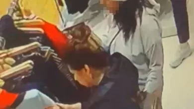 kiliktiktan kiliga giren cep telefonu hirsizi kadin kamerada b8463e88217d |