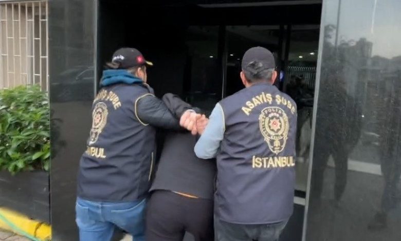 kucukcekmecede polisten kacarken yasli kadini ezen supheli gozaltina alindi bd247bb2714e |