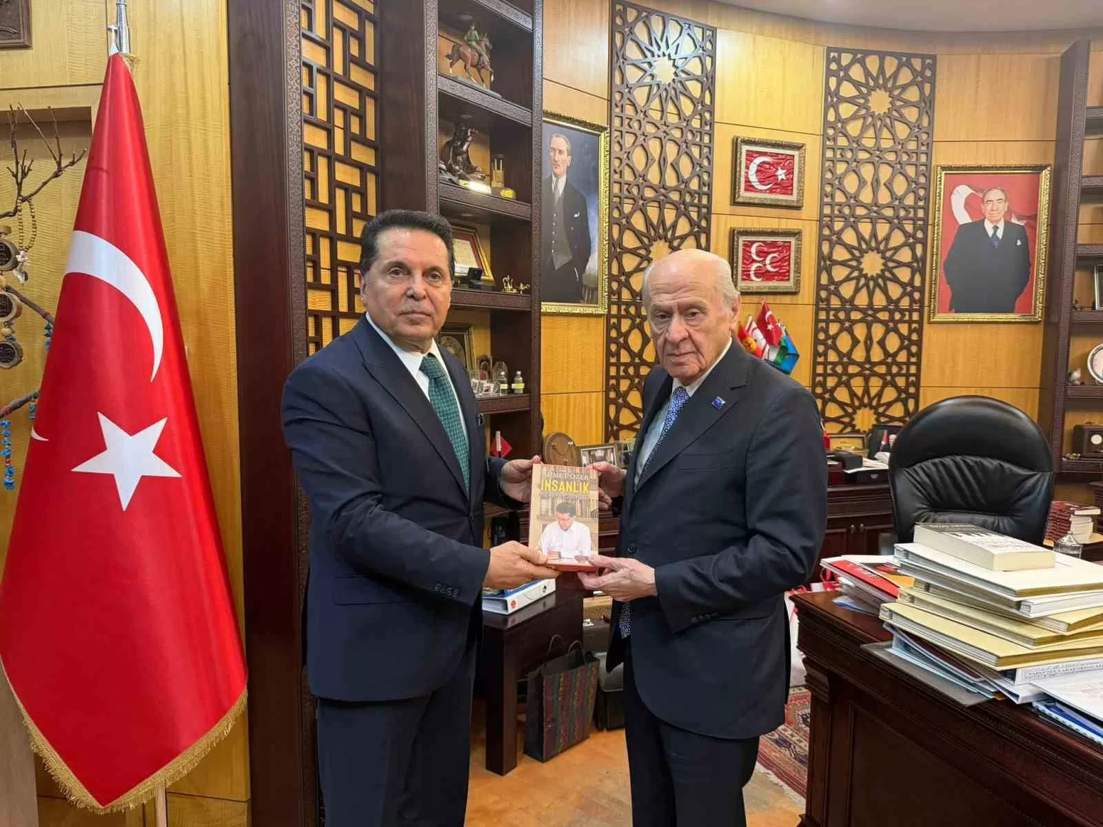 Özer’den Bahçeli’ye ziyaret: “Kutuplaşmayı geride bırakıp kucaklaşma zamanı”