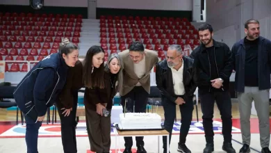 personelinden baskan serkan acara dogum gunu surprizi f6417a32fd85 |