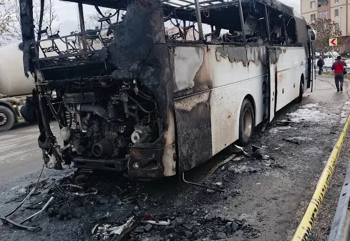 silivride isci servisi alevlere teslim oldu 50e8fec5ae1c |