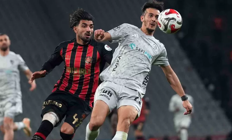 Trendyol Süper Lig: Fatih Karagümrük: 1 - Kocaelispor: 1 (Maç sonucu) 1 trendyol super lig fatih karagumruk 1 kocaelispor 1 mac sonucu dbe54f78d6c5 |
