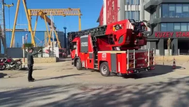 Tuzla Tersanesi’nde gemi yangını paniğe neden oldu 4 tuzla tersanesinde gemi yangini panige neden oldu ac20365e2fed |