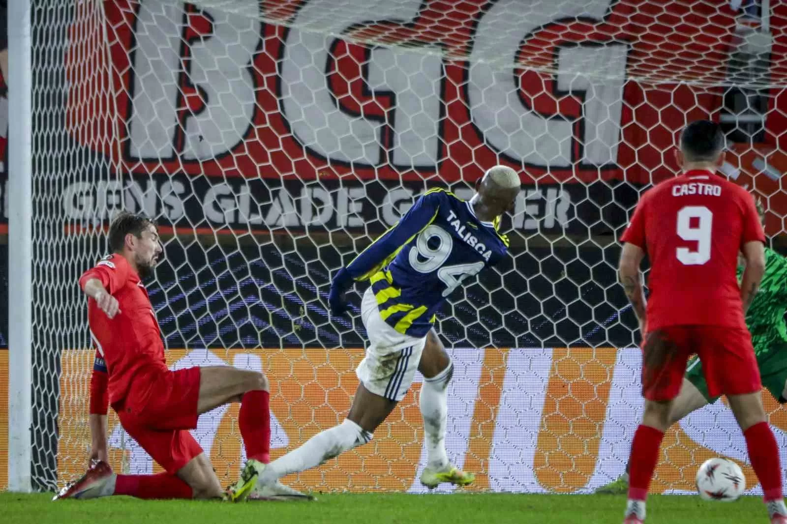 UEFA Avrupa Ligi: Brann: 0 – Fenerbahçe: 4 (Maç sonucu)