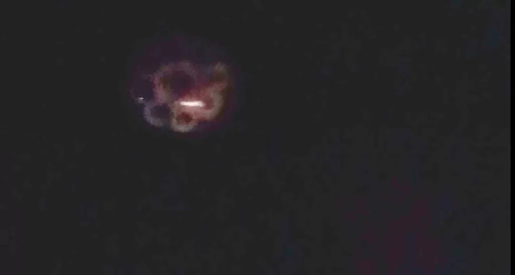 ankara semalarinda gizemli cisim iki arkadas o anlari kaydetti 719cb0724dc9 |