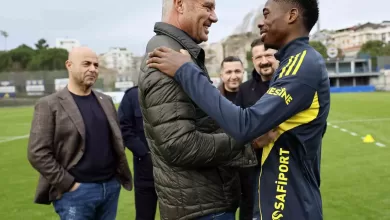 anthony musaba fenerbahcede ilk antrenmanina cikti f5753bb397d5 |