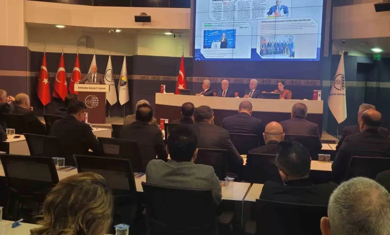 ASO Başkanı Ardıç: "Yeşil pasaportun verilmesi esas alınmalıdır" 1 aso baskani ardic yesil pasaportun verilmesi esas alinmalidir 7c3454ba99ad |