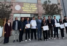 ayvalikli sef adayi ogrenciler istanbuldan 15 madalya ile dondu 469f15c2def2 |