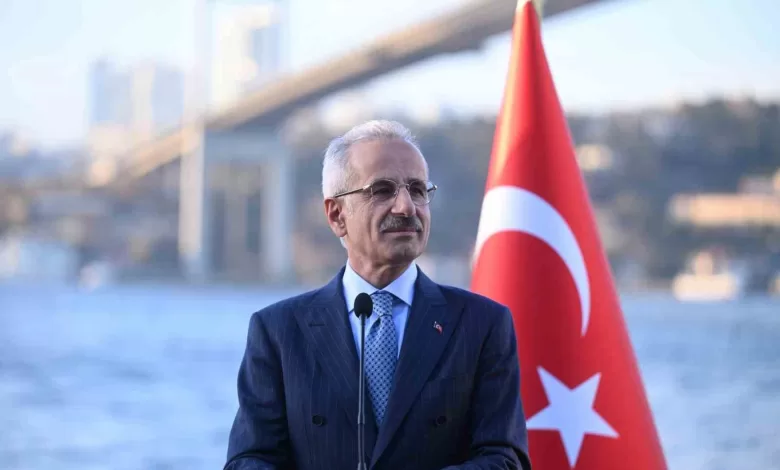 bakan uraloglu 2025 yilinda elleclenen yuk miktari 553 milyon 268 bin 303 tona ulasti 170ed6008395 |