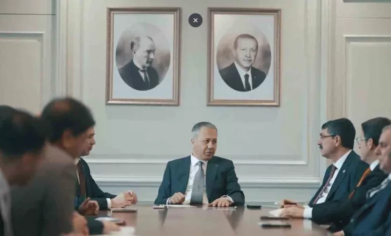 bakan yerlikaya ezidi toplum temsilcilerini kabul etti 94c619605958 |