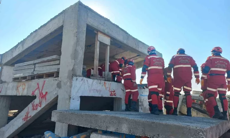 balikesir itfaiyesinin kahramanlari afetlere karsi gucleniyor c060d985ab2b |