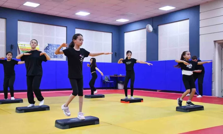 balikesirde yetenekli gencler kesfediliyor 6ff026bf4445 |