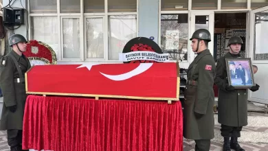 Bayındır Kıbrıs Gazisi’ni uğurladı 5 bayindir kibris gazisini ugurladi d15923981029 |