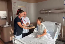 bir yil yutma mucadelesi veren doktor dogum gunu pastasini yutabilmenin mutlulugunu yasadi e6c0b35b08cf |