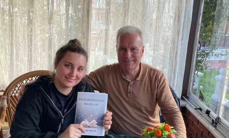 burhaniyede universiteli melikenin ilk kitabi cikti 6beb77f0f248 |