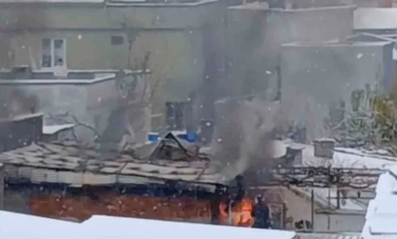 bursada cati kati yangini korkuttu 53eb28985cbd |