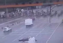 bursada otoyolda pes dedirten goruntu ters seritte kilometrelerce ilerledi b107ba9fd606 |