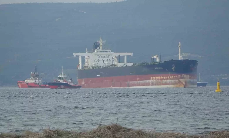 canakkale bogazindan gecen tanker jenerator arizasi yapti 9a808b467522 |