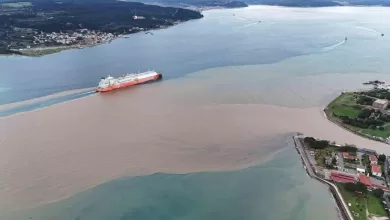 canakkale bogazinin rengi degisti avrupa yakasi mavi olarak kaldi 0c1af1228659 |
