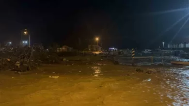 canakkalede saganak yagis nedeniyle kepez cayi tasti sahil yolu trafige kapatildi e78de0534b8b |