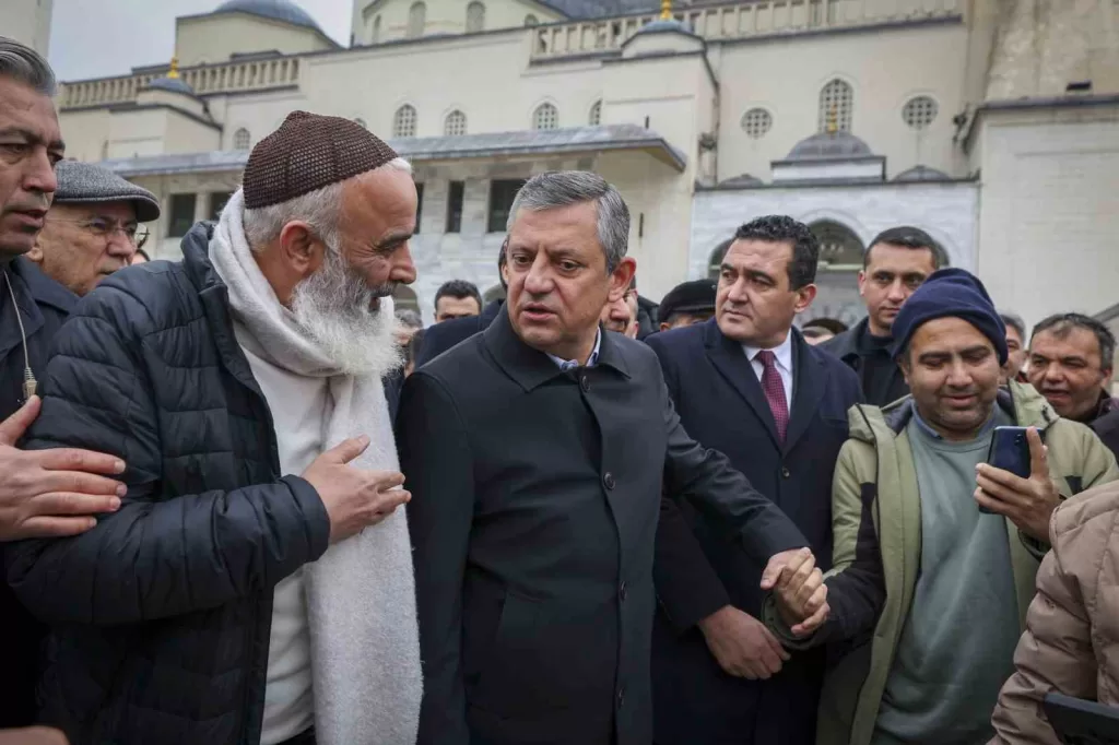 chp genel baskani ozel ulkenin ana gundemi emeklinin sesinin duyurulmasidir 81faeed7e7dd |