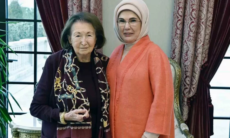 cumhurbaskani erdogan koc ailesini kabul etti fb845bdff2a3 |