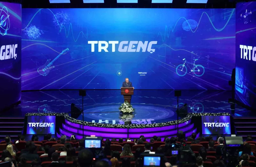 cumhurbaskani erdogan turkiyenin baskentinde yasayan milyonlarca vatandasimiz kisin ortasinda haftalarca susuzluga mahkum edildi a64aa88804af |