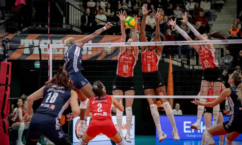 eczacibasi dynavit olympiakosa set vermedi 286777326a9d |