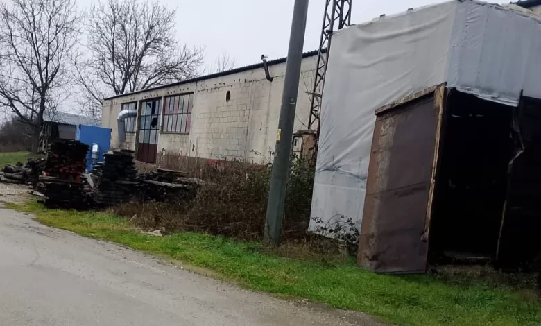 elektirik akimina kapilan isyeri ortagi hayatini kaybetti 07ca410bb367 |