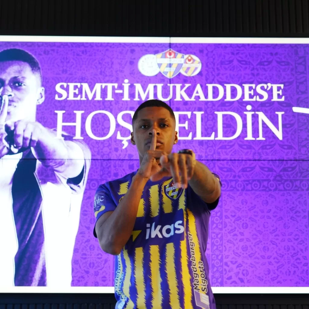 eyupspor angel torresi kadrosuna katti f19cfcbd5c60 |