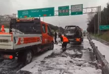 fatih sultan mehmet koprusu girisinde otomobil yangini alev topuna dondu eec69b2091d3 |