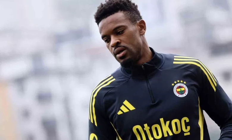 fenerbahce corendon alanyaspor maci hazirliklarina basladi 9f7fd31d4090 |