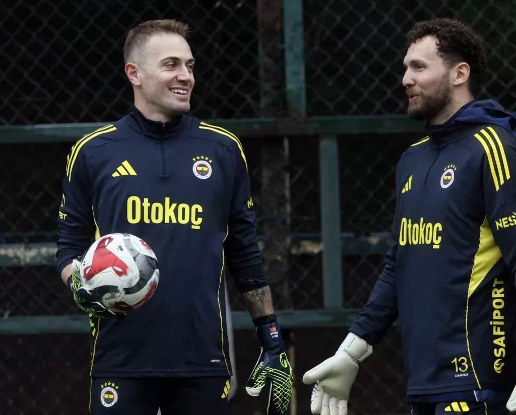 fenerbahce galatasaray derbisinin hazirliklarini tamamladi 541bb97b721f |