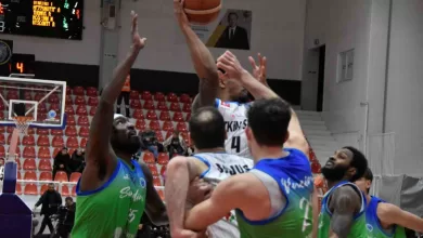 fiba avrupa kupasi aliaga petkimspor 82 dinamo bds sassari 70 596a84215851 |