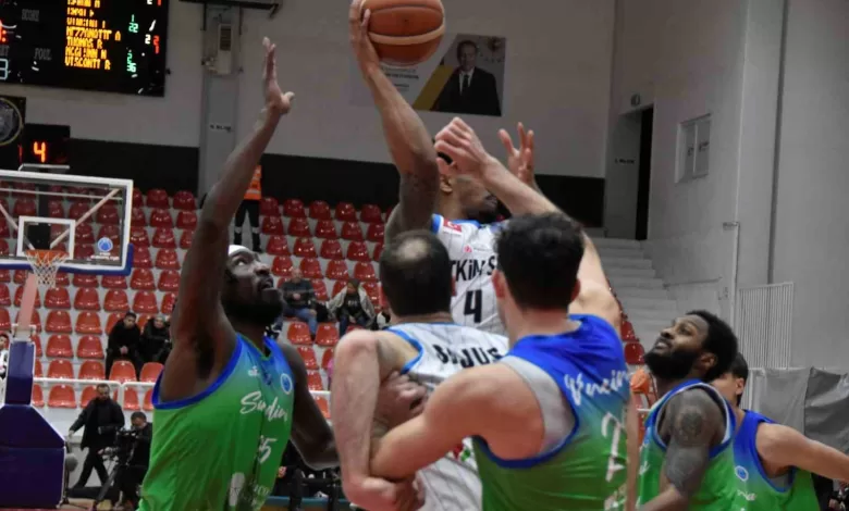 fiba avrupa kupasi aliaga petkimspor 82 dinamo bds sassari 70 596a84215851 |