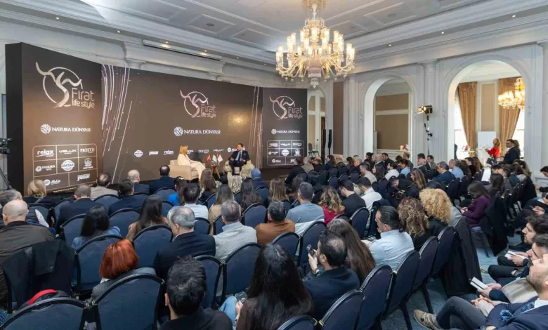 Fırat Life Style, 10 milyar dolarlık hacmi geride bıraktı 1 firat life style 10 milyar dolarlik hacmi geride birakti 8ec18518eb7c |