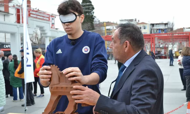 gorme engelliler icin bakirkoyde empati parkuru kuruldu fb9a4ddba56d |