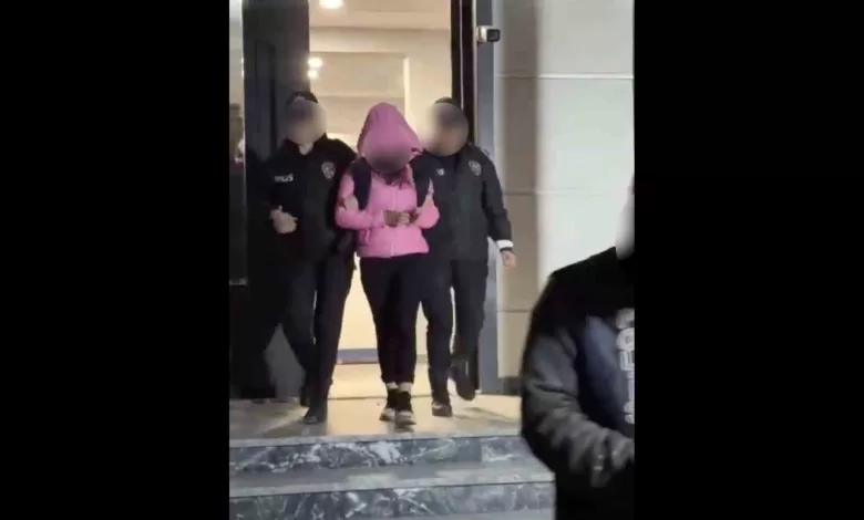 hirsizlik sucundan 25 yil hapis cezasiyla araniyordu yakalandi 89268fd4dbbd |