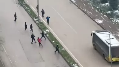 inegolde kar topu gerginligi otobus soforu cocuklari sopayla kovaladi e02b1288b5c0 |