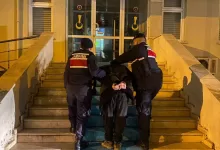 istanbulda aranmasi bulunan deasli iscilerin kaldigi konteynirda yakalandi f562191be8a9 |