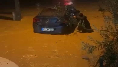 izmirde saganak ve firtina hayati felc etti sel sulari araclari surukledi a4fb1a9599b0 |