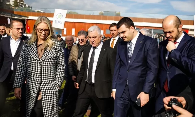 izmirin ilk millet bahcesi bergamada acildi a9d3da0db747 |