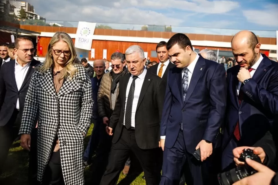 izmirin ilk millet bahcesi bergamada acildi a9d3da0db747 |