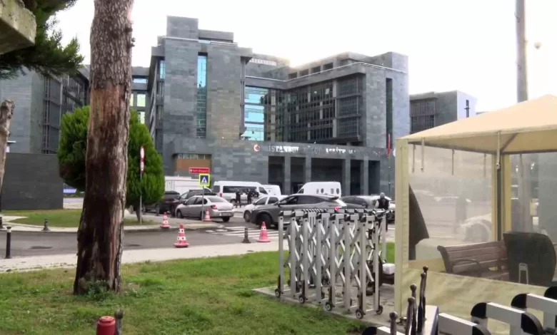 kartal bolge adliye mahkemesinde silahli saldiri savci hakimeyi vurdu 406860b2c554 |