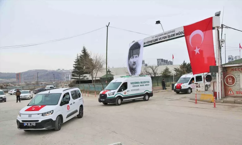 kecioren belediyesinden turk bayragina yapilan saldiriya tepki 94407bbe35af |